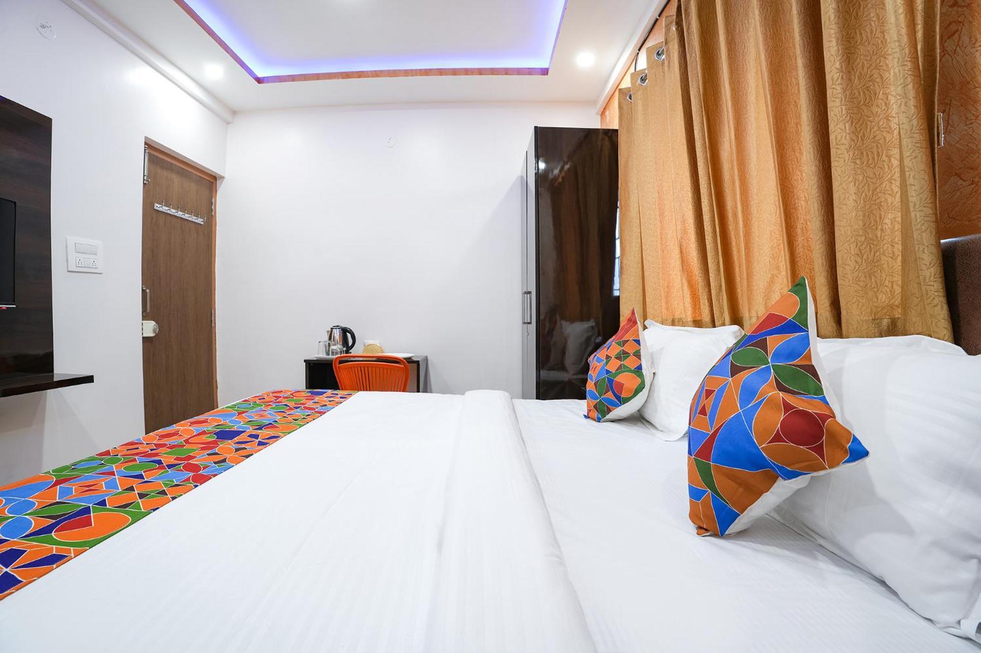 Fabhotel A White Pearl Suites - Kempegowda International Airport Settahalasūr エクステリア 写真