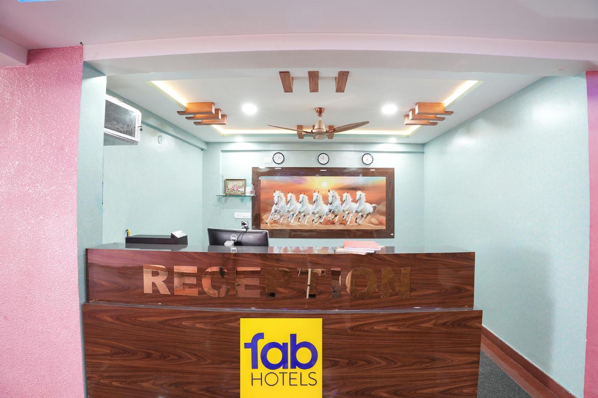 Fabhotel A White Pearl Suites - Kempegowda International Airport Settahalasūr エクステリア 写真